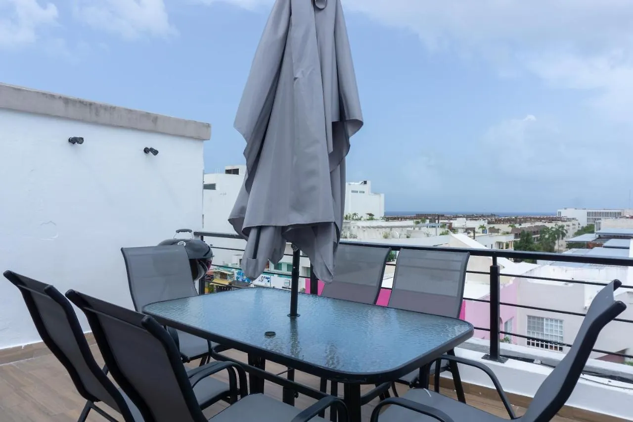 Oceanview Lotus 8 Playa Del Carmen Apartment 0*,